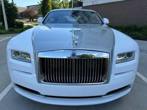 Used 2016 Rolls-Royce Wraith image 8