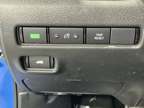 Used 2024 Nissan Sentra SV w/ All-Weather Package image 14