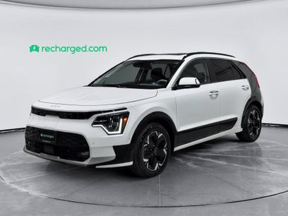 Used 2023 Kia Niro Wave