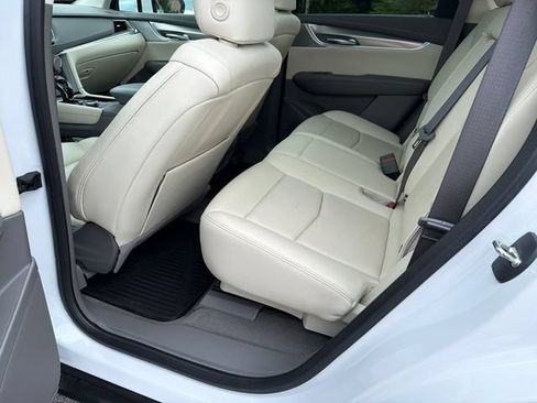 Certified 2023 Cadillac XT5 Premium Luxury AWD/4WD image 21