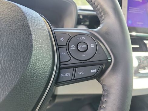 Used 2023 Toyota Corolla SE FWD image 22