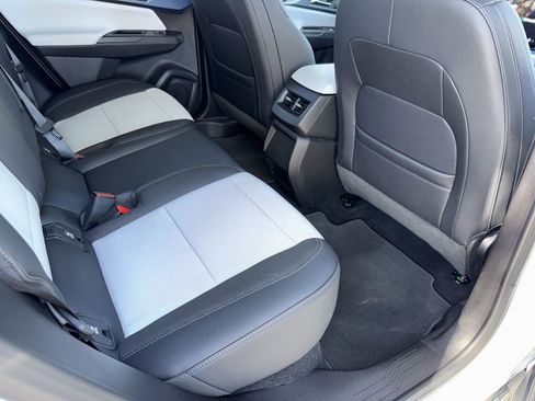 Used 2025 Chevrolet Equinox EV LT image 21