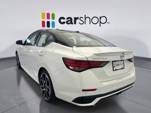 Used 2024 Nissan Sentra SR FWD image 3