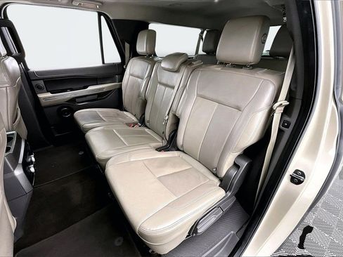 Used 2018 Ford Expedition Max XLT w/ Equipment Group 202A image 26