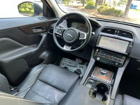 Used 2017 Jaguar F-PACE R-Sport AWD/4WD image 29