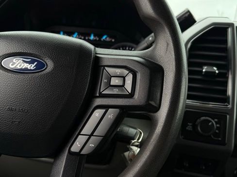 Used 2019 Ford F250 XLT w/ FX4 Off-Road Package image 9