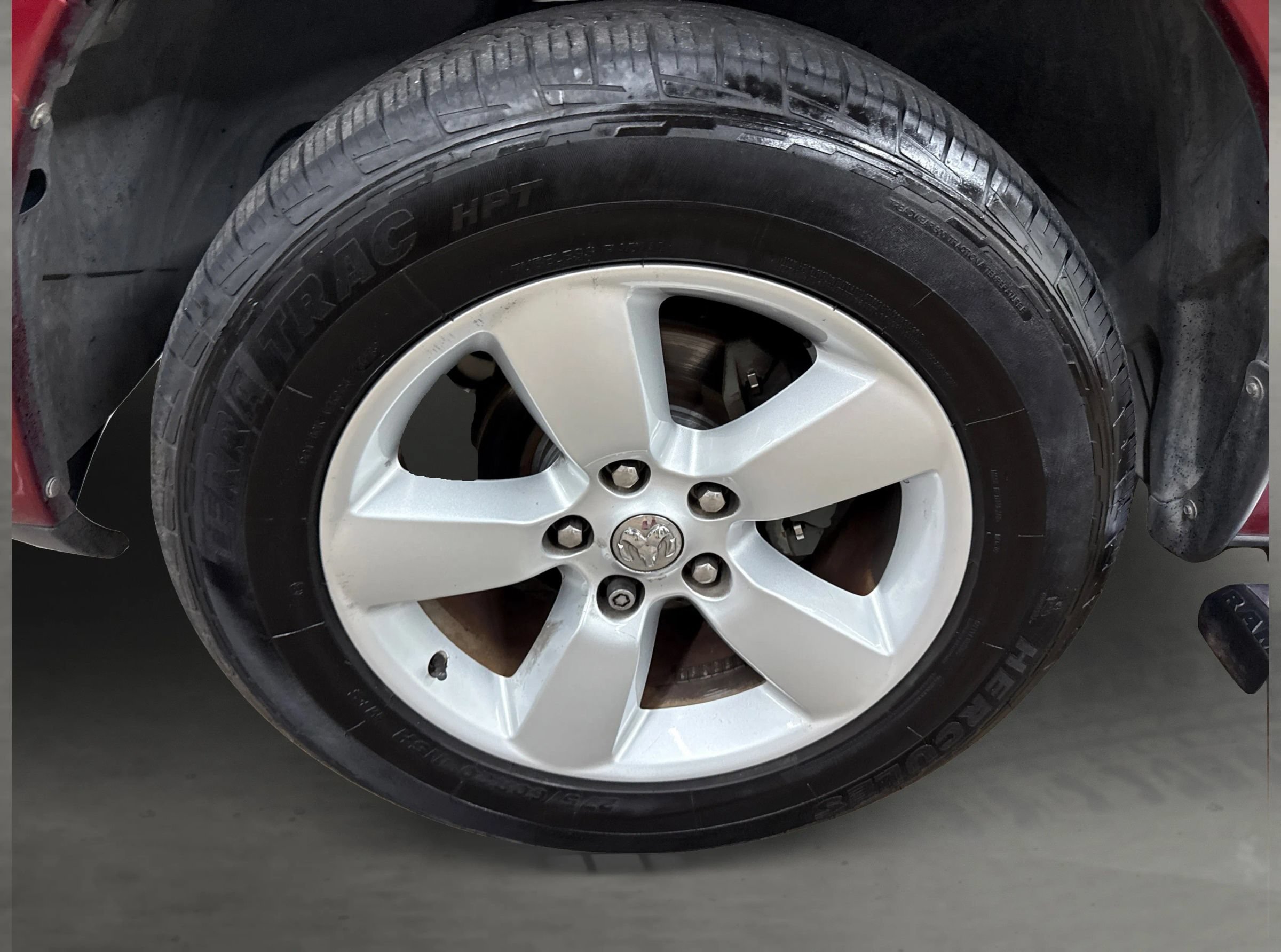 Used 2014 RAM 1500 Express AWD/4WD image 33