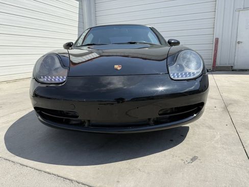 Used 2000 Porsche 911 Carrera 4 image 47