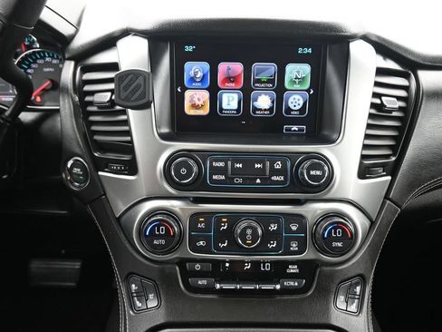 Used 2016 Chevrolet Suburban LTZ AWD/4WD image 21
