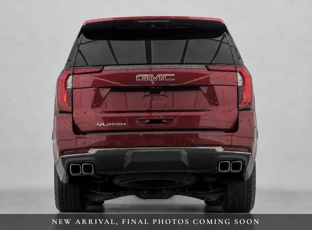 Used 2025 GMC Yukon AT4 Ultimate AWD/4WD image 6