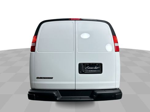 New 2025 Chevrolet Express 2500 w/ Driver Convenience Package RWD image 39