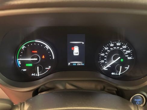 Certified 2024 Toyota Sienna XLE Woodland Edition AWD/4WD image 18