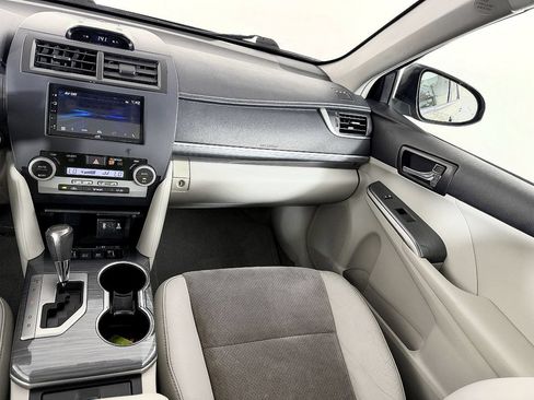 Used 2012 Toyota Camry XLE w/ Leather Pkg FWD image 52