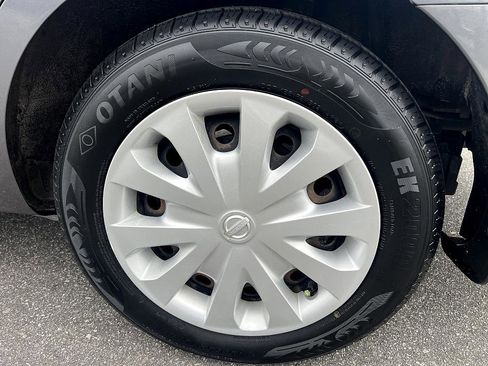 Used 2018 Nissan Versa S image 10