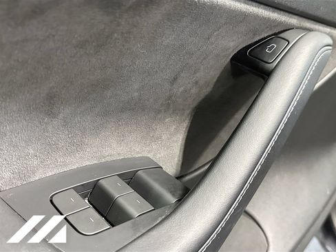 Used 2022 Tesla Model 3 Long Range AWD/4WD image 19