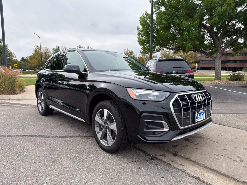 Used 2023 Audi Q5 2.0T Premium w/ Convenience Package AWD/4WD image 7