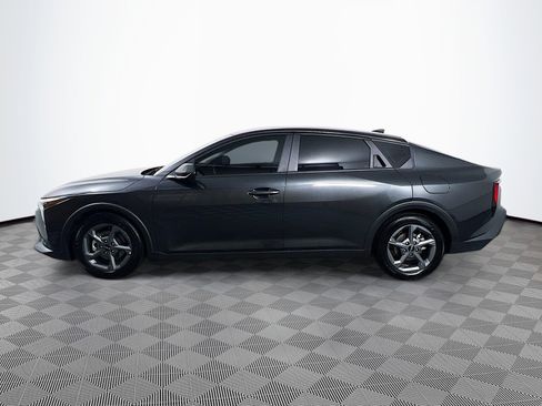 Used 2025 Kia K4 LXS image 27