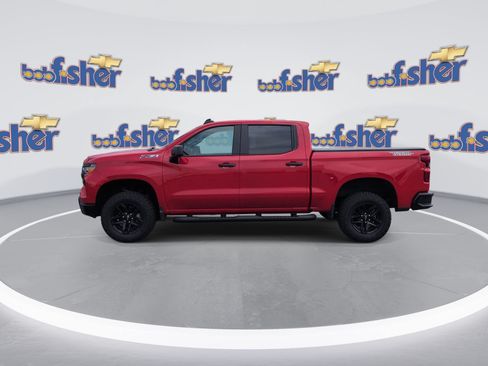 Used 2025 Chevrolet Silverado 1500 Custom Trail Boss AWD/4WD image 5