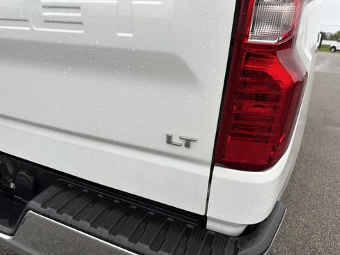 Used 2024 Chevrolet Silverado 1500 LT AWD/4WD image 6