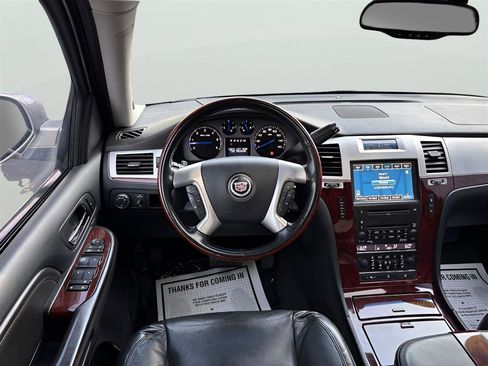 Used 2008 Cadillac Escalade AWD image 23