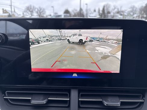 New 2026 Chevrolet Trax LT w/ Driver Confidence Package image 26