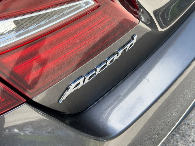 Used 2017 Honda Accord EX-L image 15