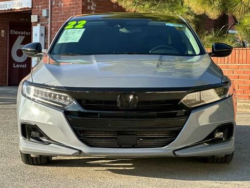 Used 2022 Honda Accord Sport Special Edition image 9