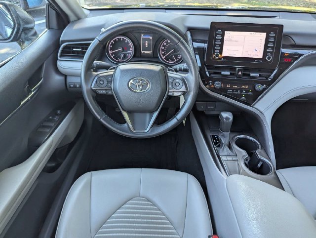 Used 2022 Toyota Camry SE FWD image 15