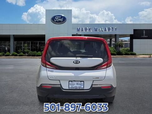 Used 2021 Kia Soul EX FWD image 4