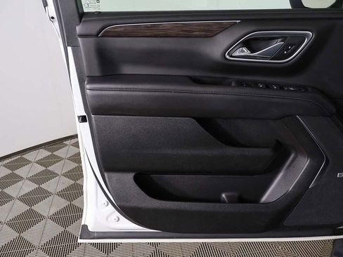 Used 2021 Chevrolet Tahoe Z71 image 22