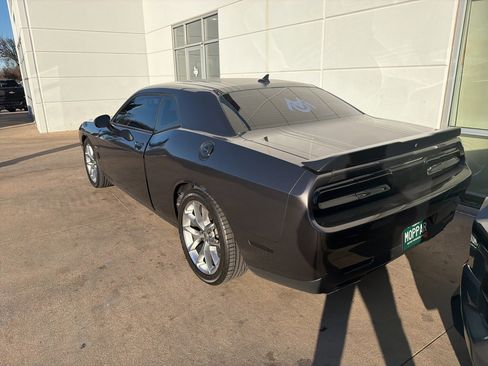 Used 2019 Dodge Challenger R/T w/ Plus Package image 10