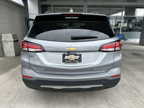 Used 2024 Chevrolet Equinox Premier AWD/4WD image 35