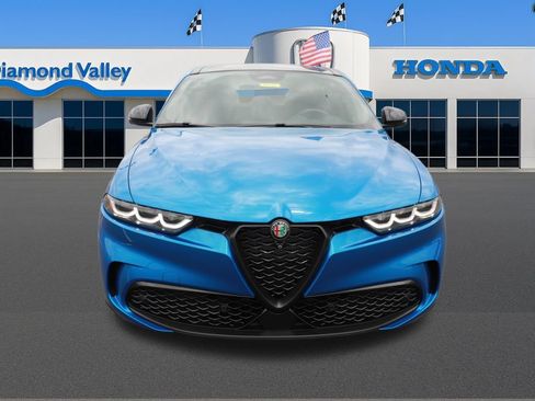 Used 2024 Alfa Romeo Tonale Veloce AWD/4WD image 2