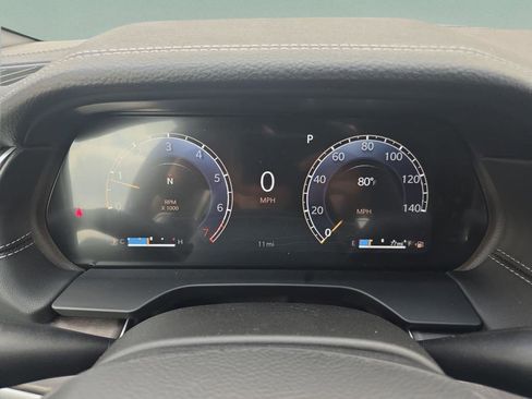 New 2025 Jeep Grand Cherokee L Limited RWD image 25
