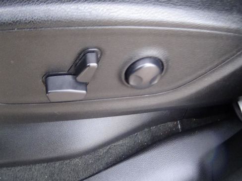 Certified 2023 RAM 1500 Big Horn AWD/4WD image 17