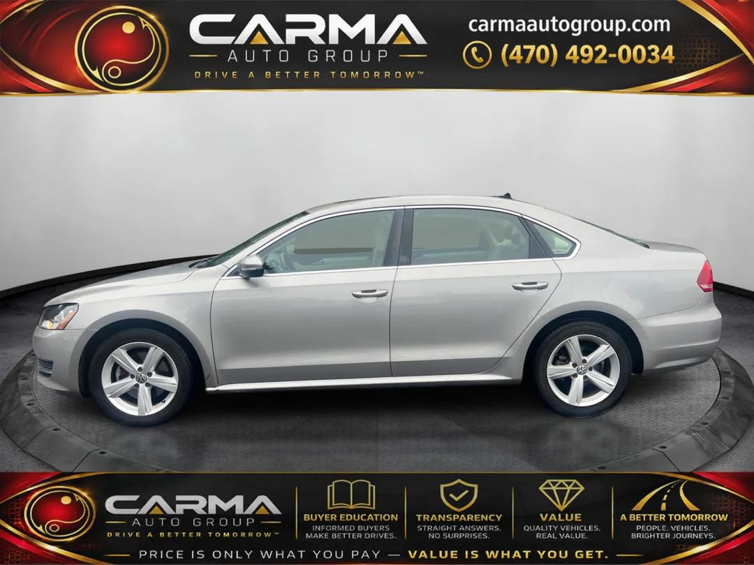Used 2012 Volkswagen Passat TDI SE FWD image 2