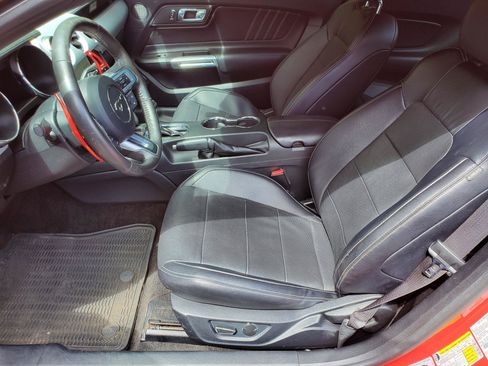 Used 2015 Ford Mustang GT Premium RWD image 22