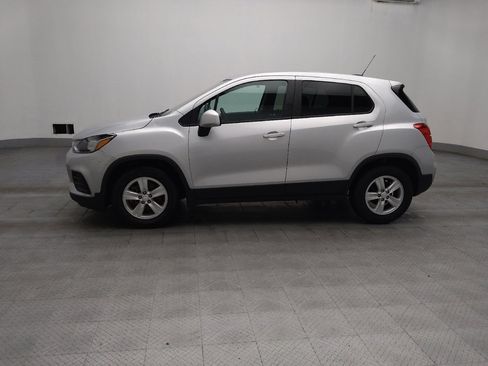 Used 2020 Chevrolet Trax LS w/ Tint and Cruise Package FWD image 2