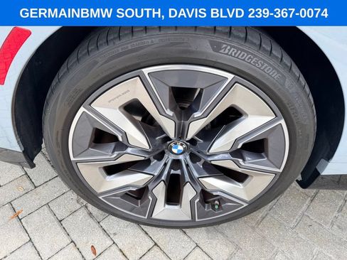 Certified 2023 BMW 740i RWD image 8