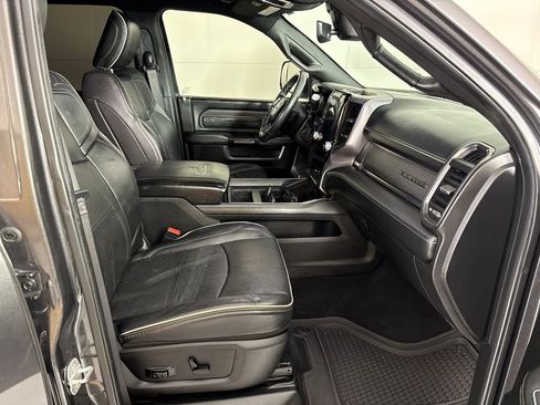 Used 2019 RAM 3500 Limited AWD/4WD image 17
