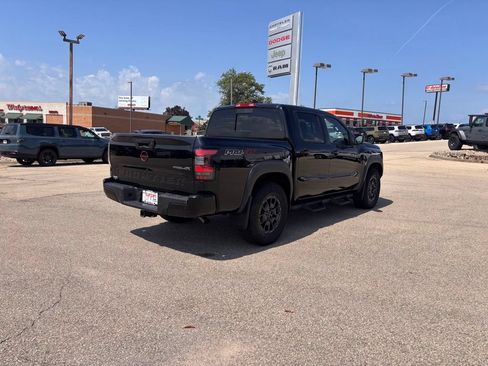 Used 2023 Nissan Frontier PRO-4X w/ Pro-4X Premium Package AWD/4WD image 5