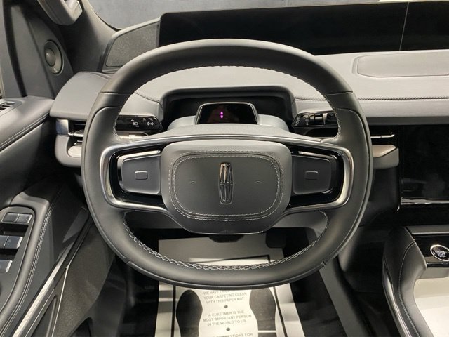 New 2027 Lincoln Navigator L Reserve w/ Jet Appearance Package AWD/4WD image 13