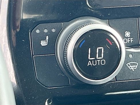 Used 2024 Toyota Highlander XLE image 21