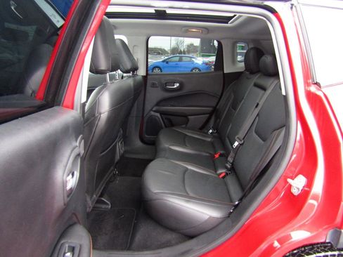 Used 2021 Jeep Compass Limited w/ Sun and Sound Group image 21