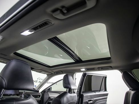 Used 2025 Toyota Grand Highlander FWD image 26