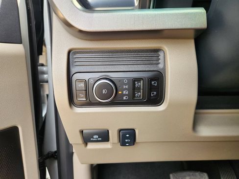 Used 2026 Ford F450 Platinum w/ Platinum Plus Package AWD/4WD image 20