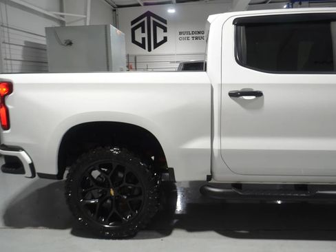 Used 2019 Chevrolet Silverado 1500 RST w/ All-Star Edition AWD/4WD image 8