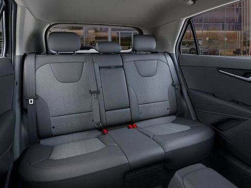 New 2026 Kia Niro EX FWD image 16
