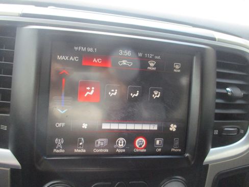 Used 2015 RAM 1500 Lone Star RWD image 12