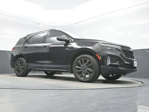 Used 2023 Chevrolet Equinox RS AWD/4WD image 33